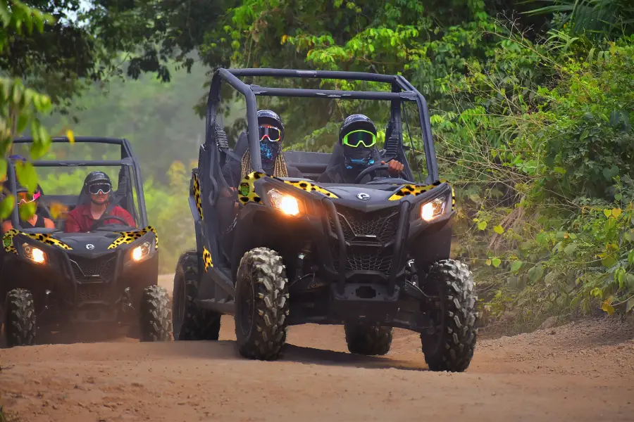Corporate Events, Trips & Gatherings for Large Groups - Extreme Adventuring Cancun